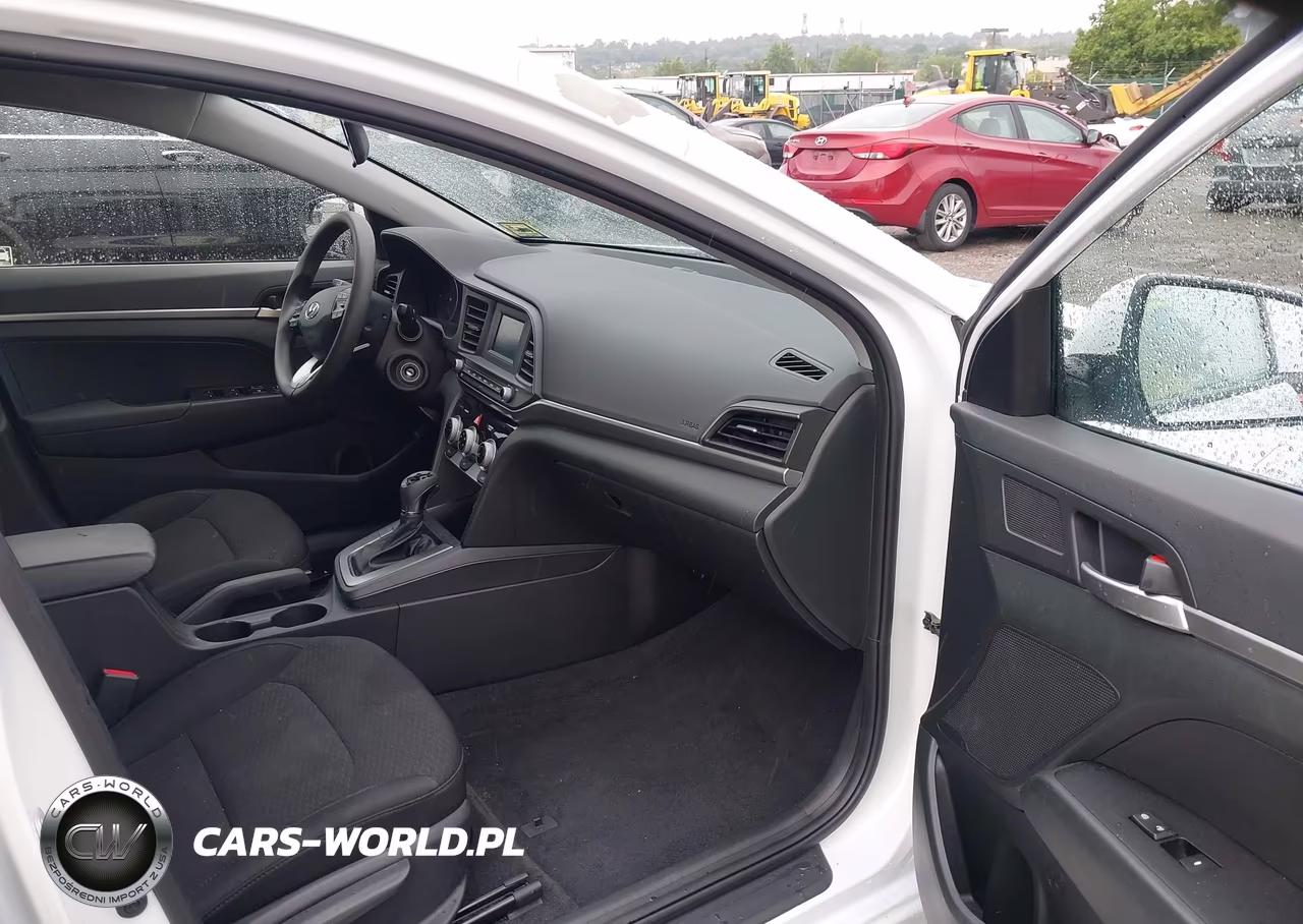 2019 Hyundai Elantra Se VIN:5NPD74LF1KH461833 - 5