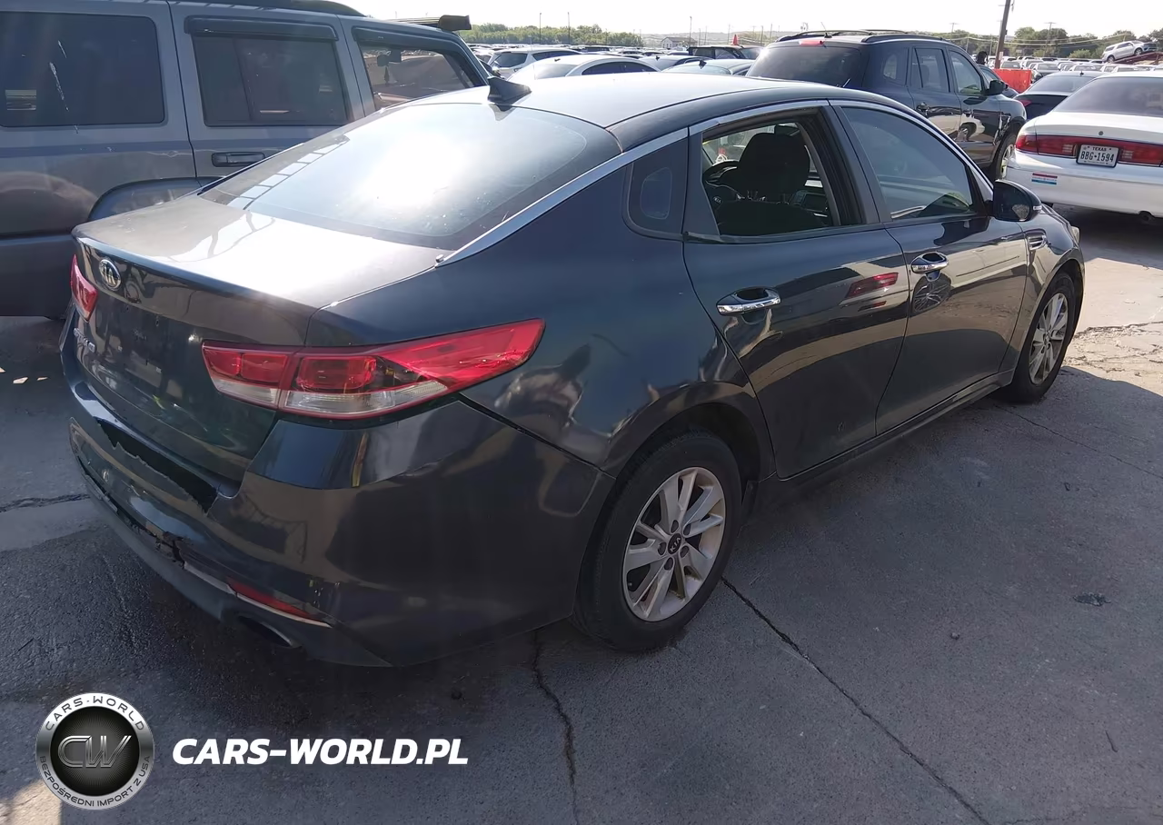 2017 Kia Optima Lx VIN:5XXGT4L3XHG151392 - 4