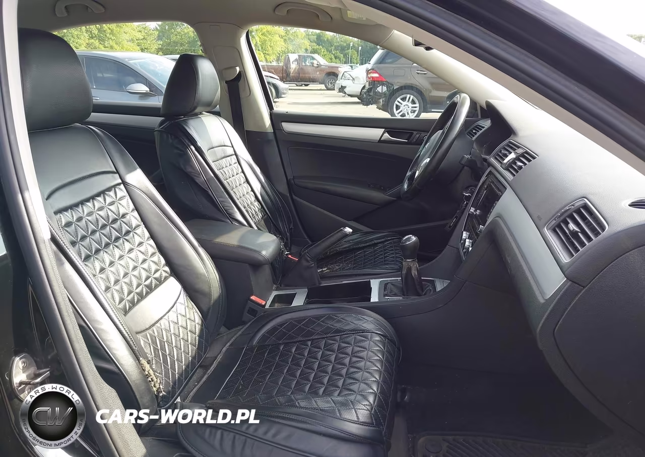 2012 Volkswagen Passat 2.5L Se VIN:1VWBP7A31CC021560 - 5
