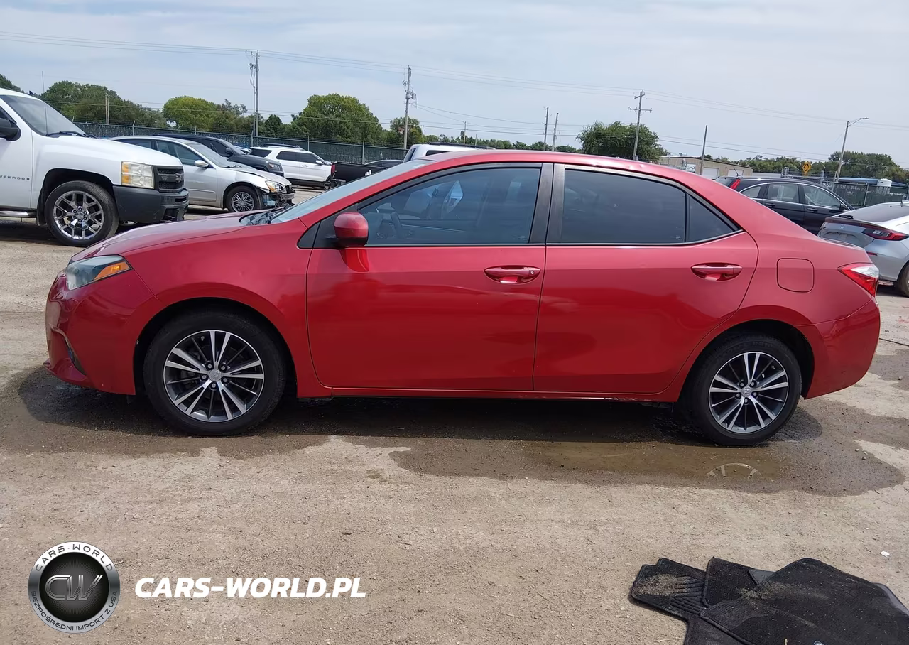 2016 Toyota Corolla Le Plus VIN:5YFBURHE5GP447361 - 14