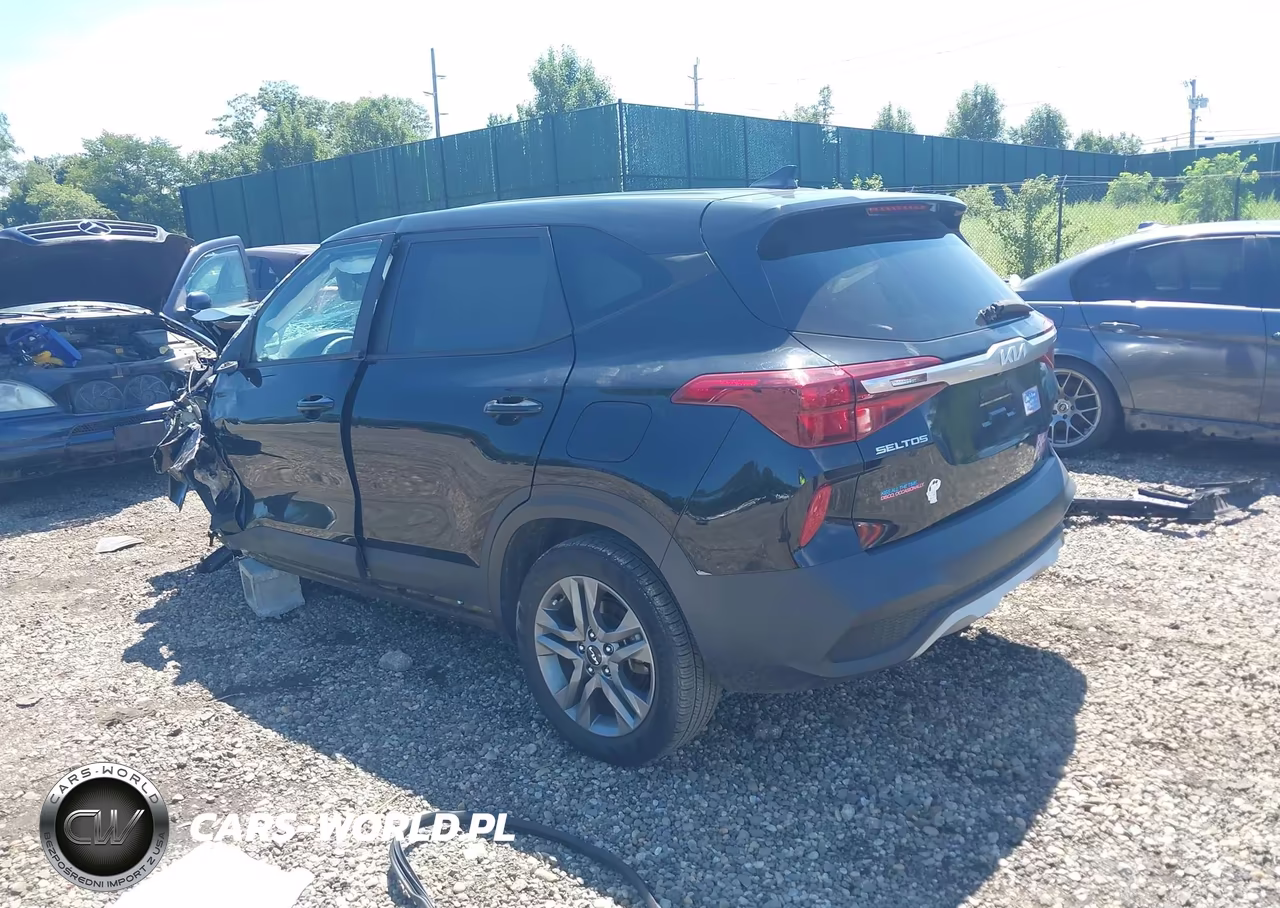2023 Kia Seltos Lx VIN:KNDEPCAA0P7378539 - 3