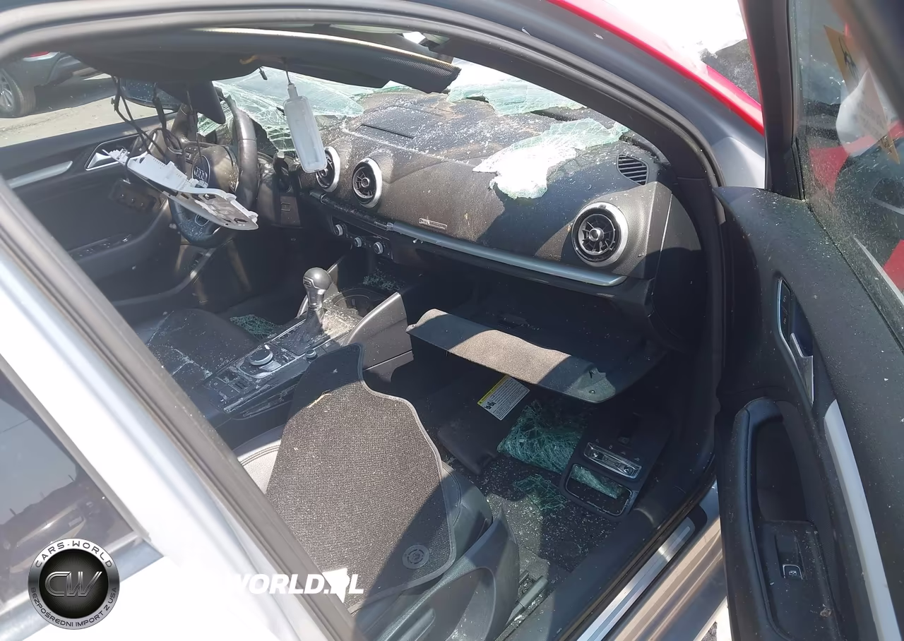 2019 Audi A3 40 Premium-40 Titanium Premium VIN:WAUAUGFF7KA082848 - 5