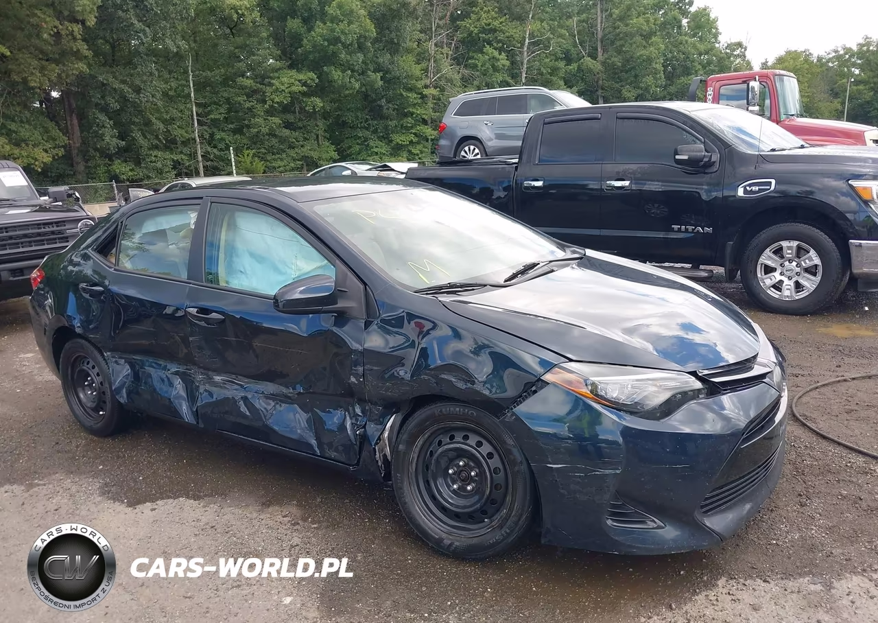 2018 Toyota Corolla Le VIN:2T1BURHE3JC991185 - 6
