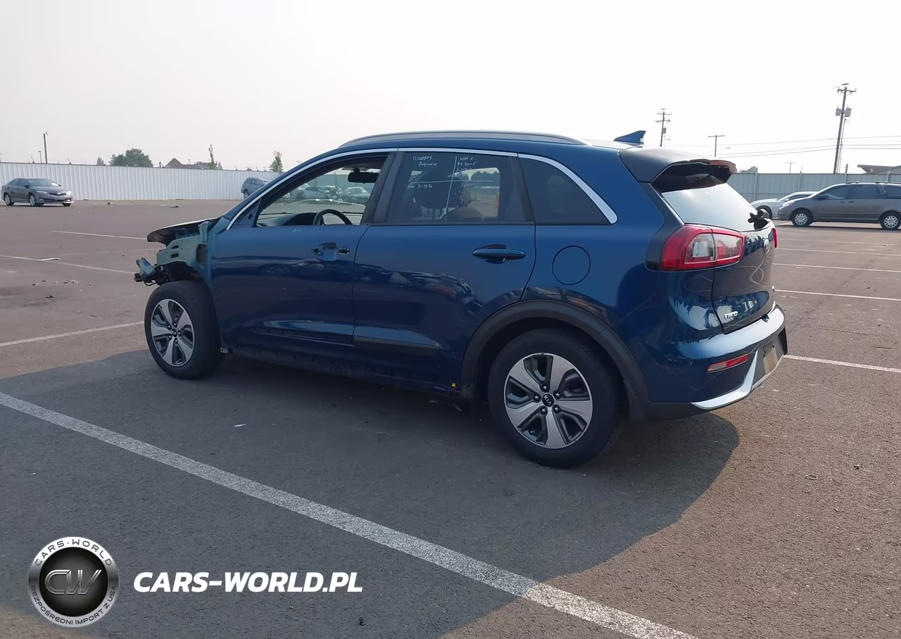2018 Kia Niro Lx VIN:KNDCB3LC8J5201213 - 3