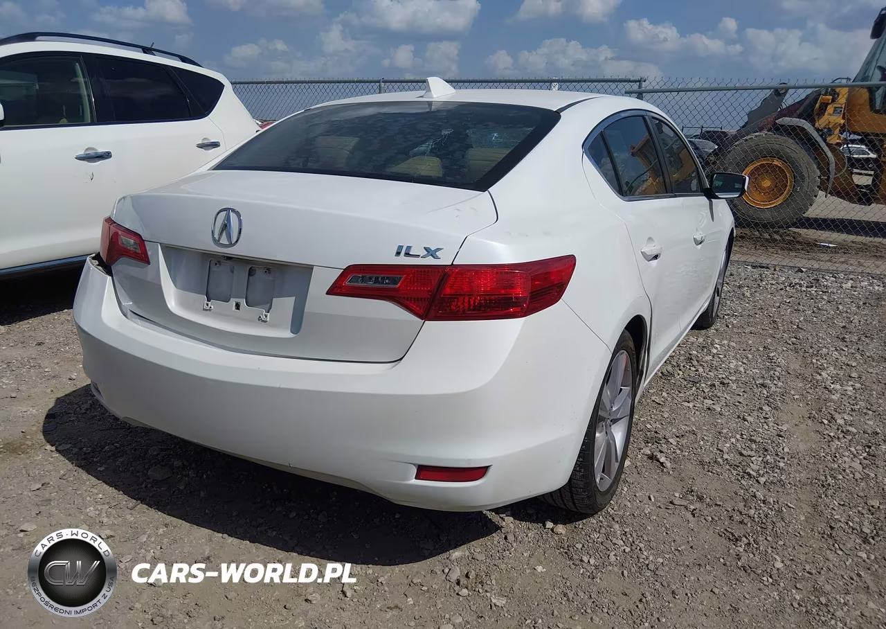 2015 Acura Ilx 2.0L VIN:19VDE1F75FE002445 - 4