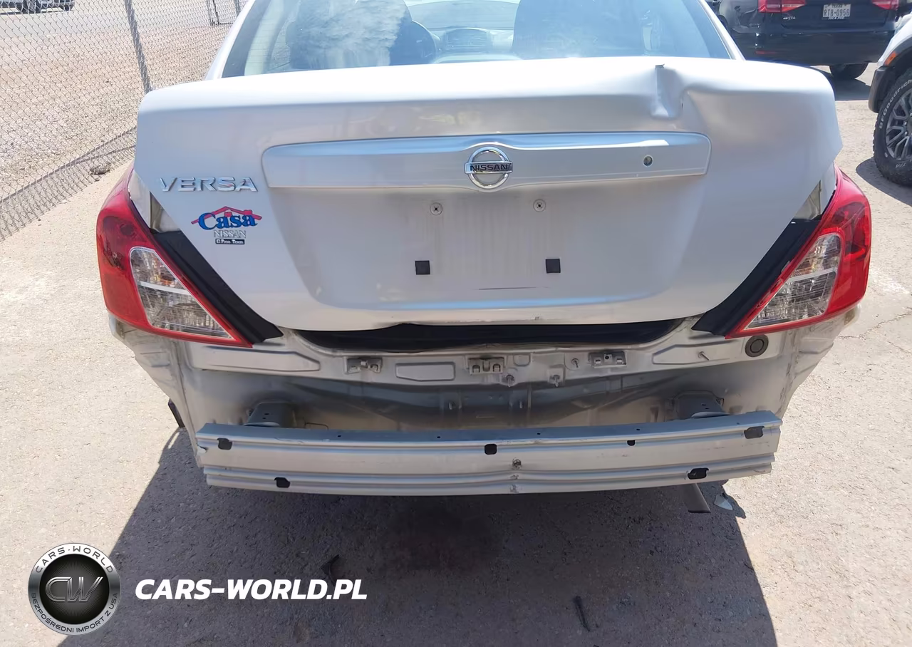 2015 Nissan Versa 1.6 S VIN:3N1CN7AP9FL865213 - 6