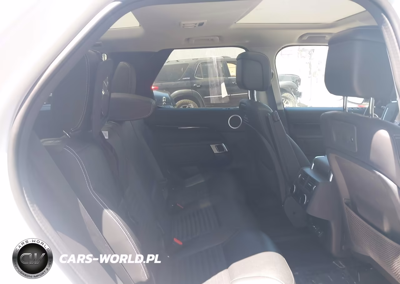 2024 Land Rover Discovery P300 S VIN:SALRJ2EX6R2489925 - 8