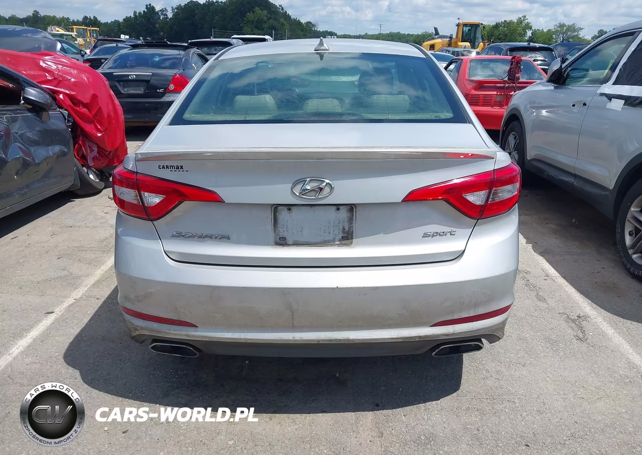 2015 Hyundai Sonata Sport VIN:5NPE34AF0FH077082 - 16