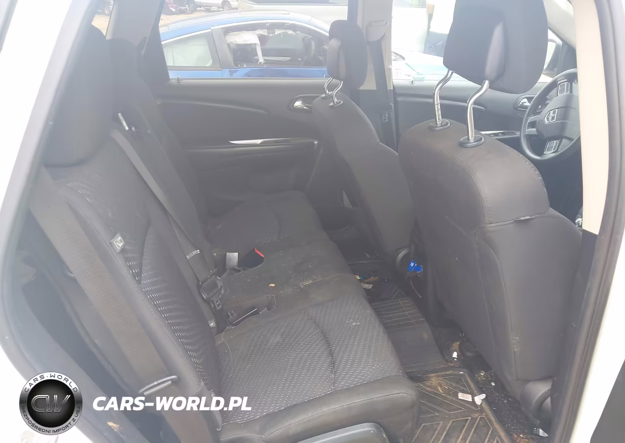 2018 Dodge Journey Se VIN:3C4PDCAB2JT295532 - 8