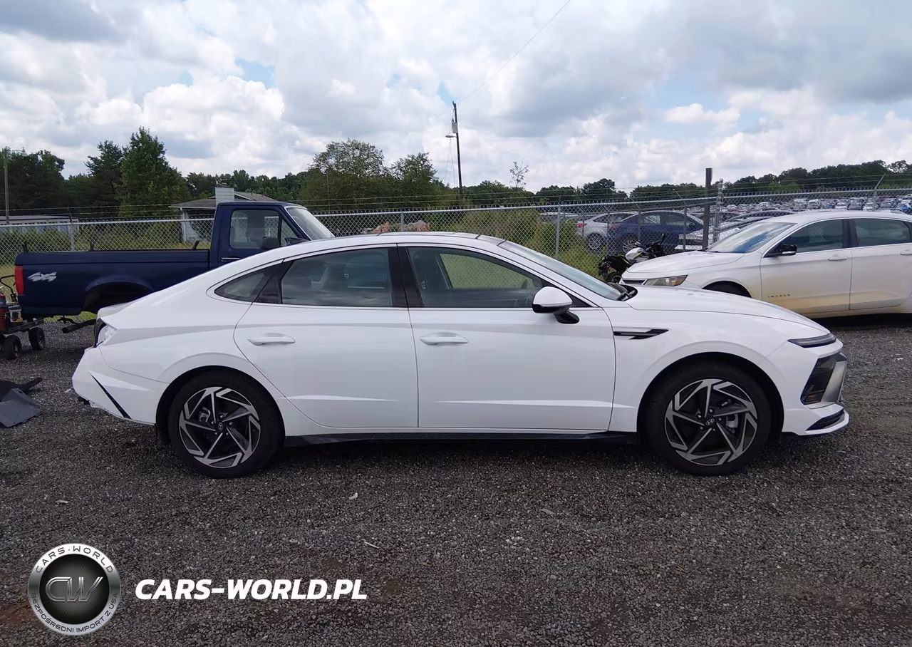 2025 Hyundai Sonata Sel Convenience VIN:KMHL14JA9SA429705 - 14