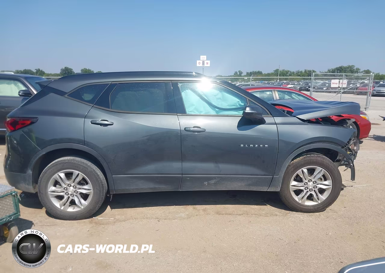 2019 Chevrolet Blazer VIN:3GNKBBRA9KS575307 - 12
