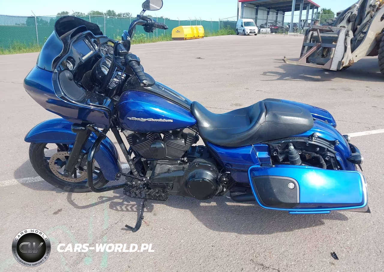 2015 Harley-Davidson Fltrxs Road Glide Special VIN:1HD1KTM14FB680449 - 13