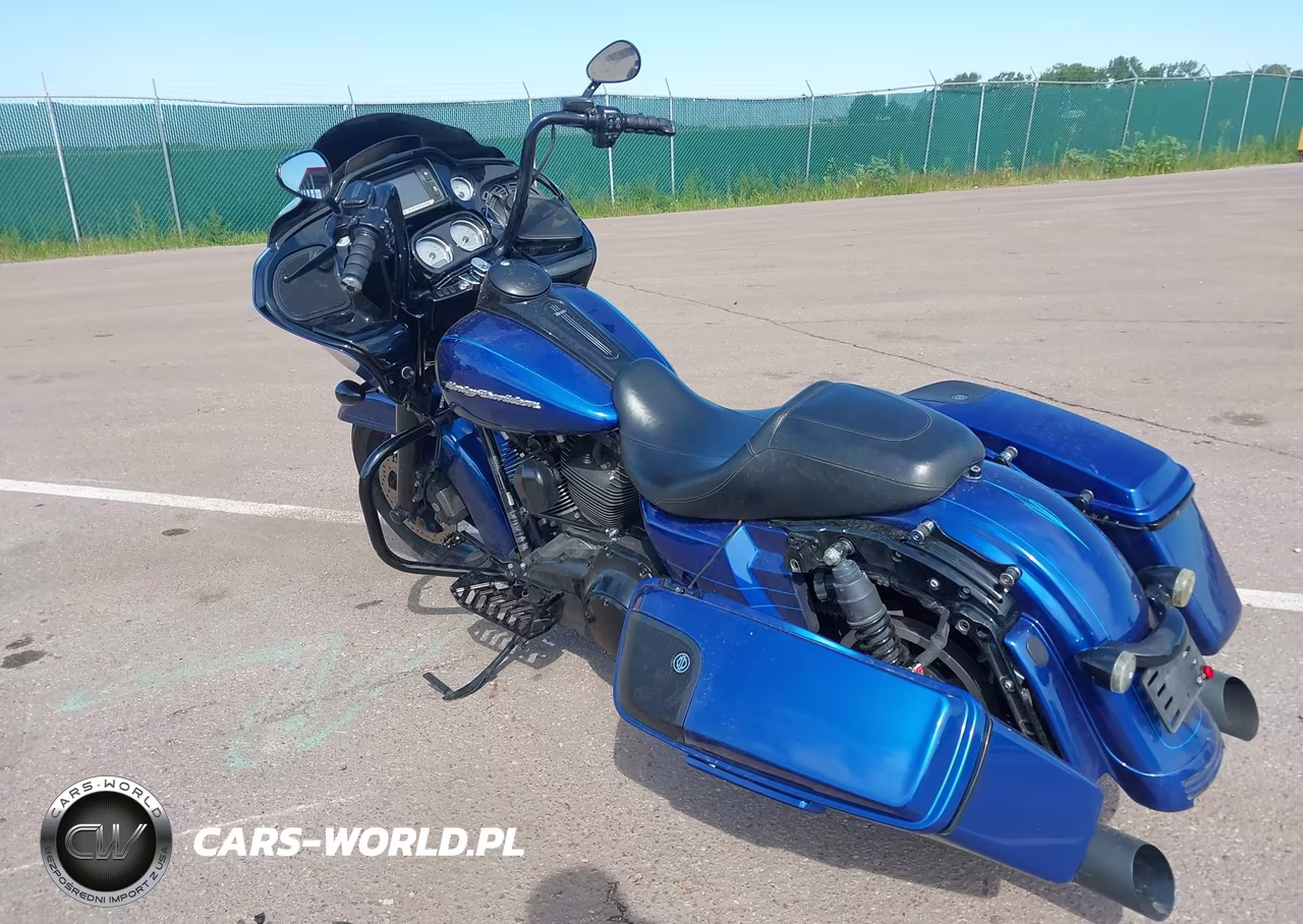 2015 Harley-Davidson Fltrxs Road Glide Special VIN:1HD1KTM14FB680449 - 3