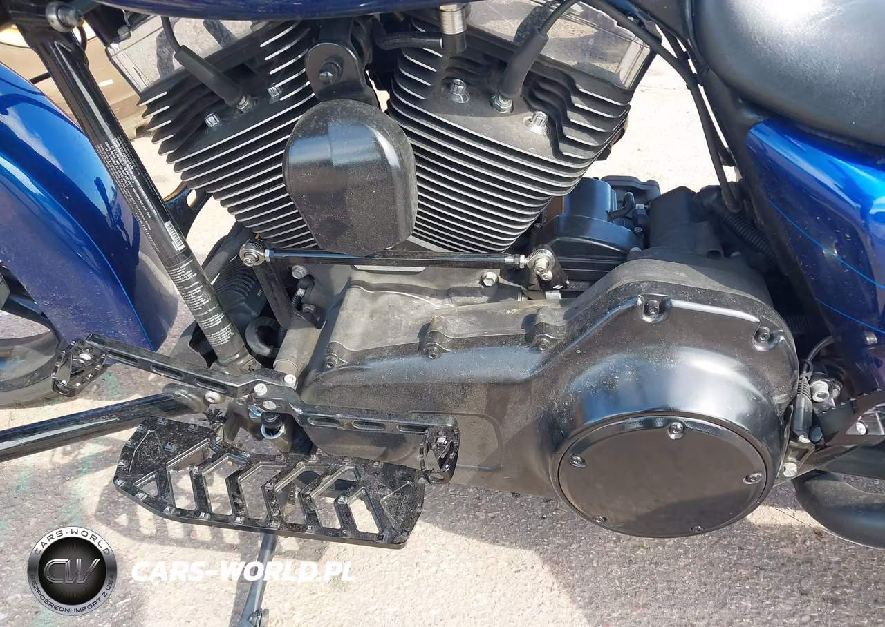 2015 Harley-Davidson Fltrxs Road Glide Special VIN:1HD1KTM14FB680449 - 9