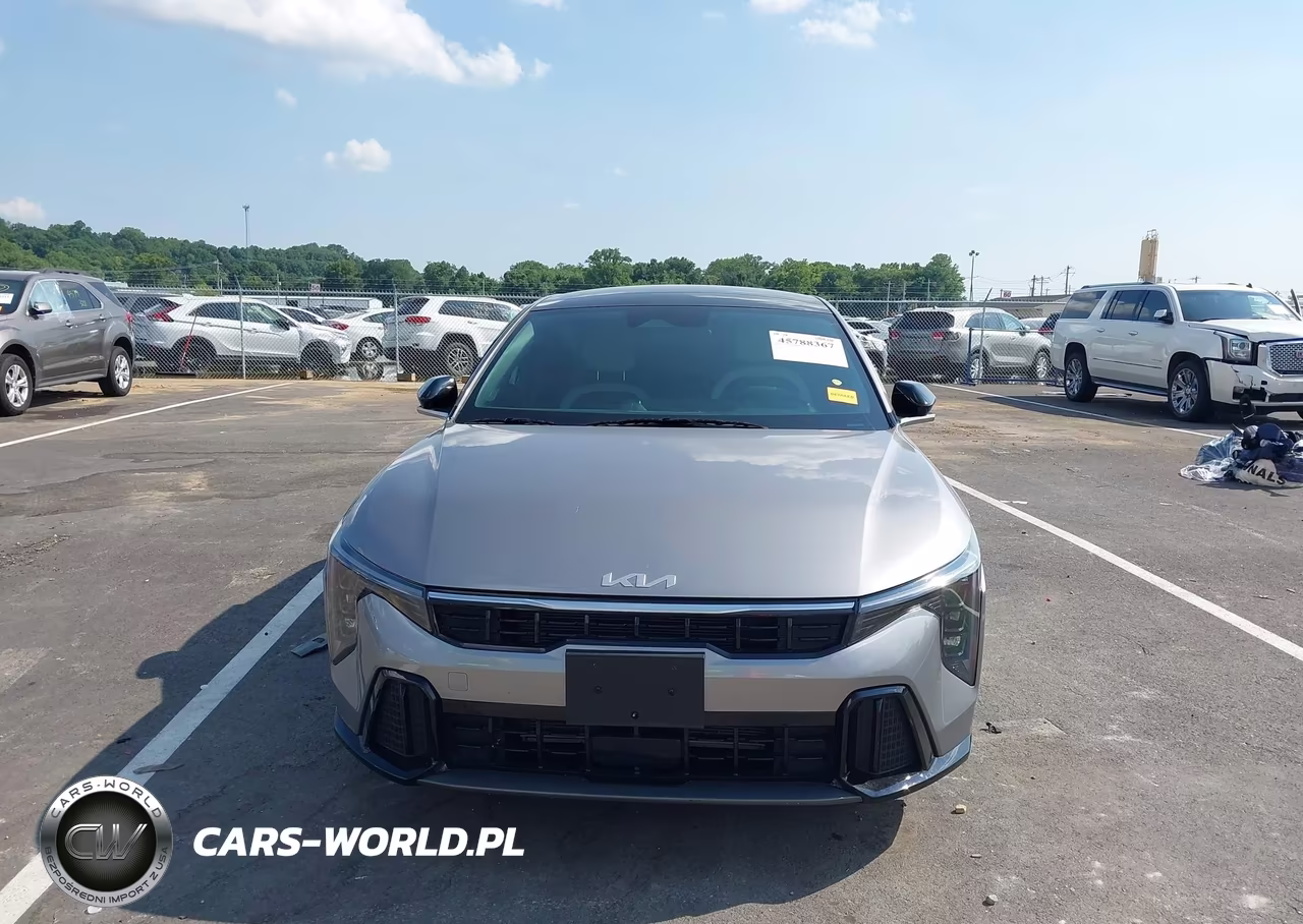 2025 Kia K4 Gt-Line VIN:3KPFW4DE9SE159969 - 12