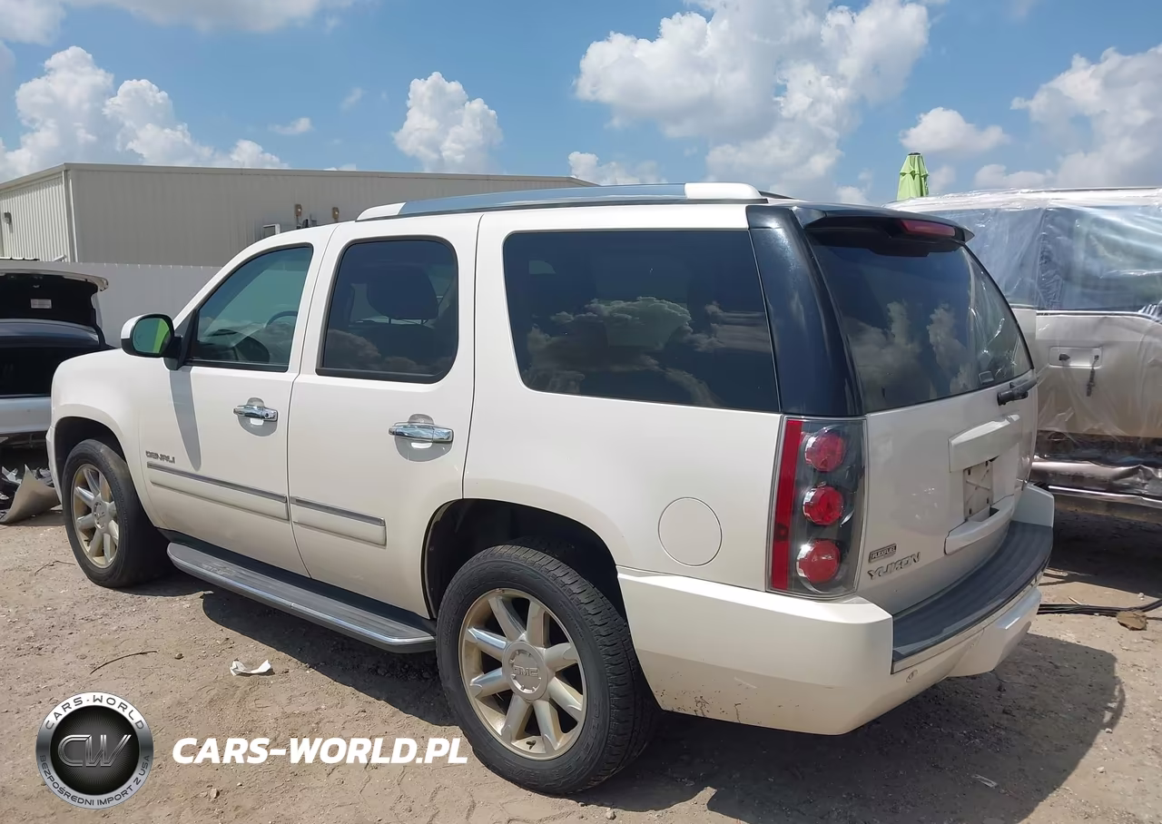 2012 GMC Yukon Denali VIN:1GKS2EEF2CR325007 - 3