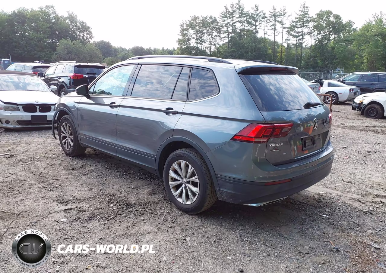 2018 Volkswagen Tiguan 2.0T S VIN:3VV0B7AX0JM120394 - 3