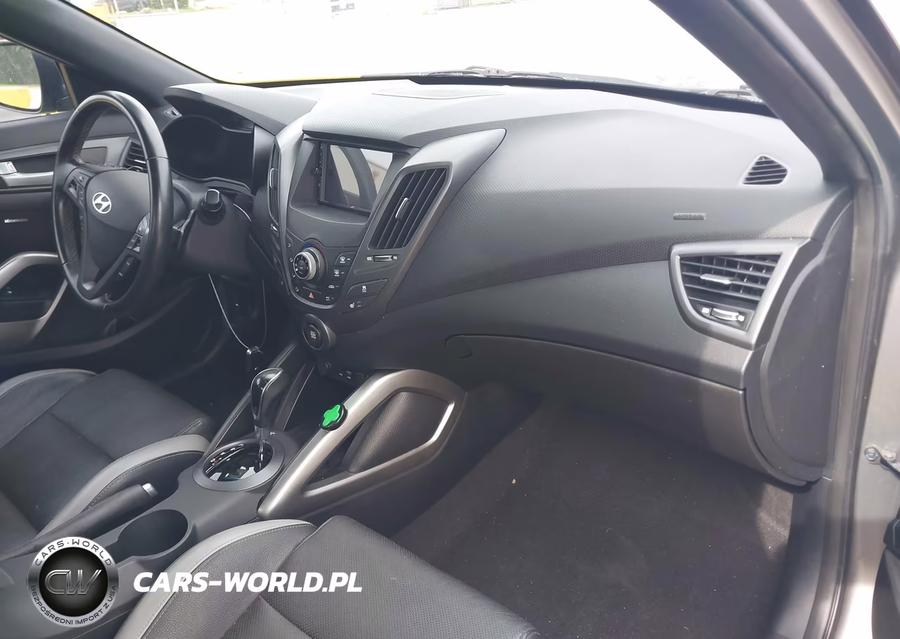 2016 Hyundai Veloster Turbo VIN:KMHTC6AE3GU265639 - 5