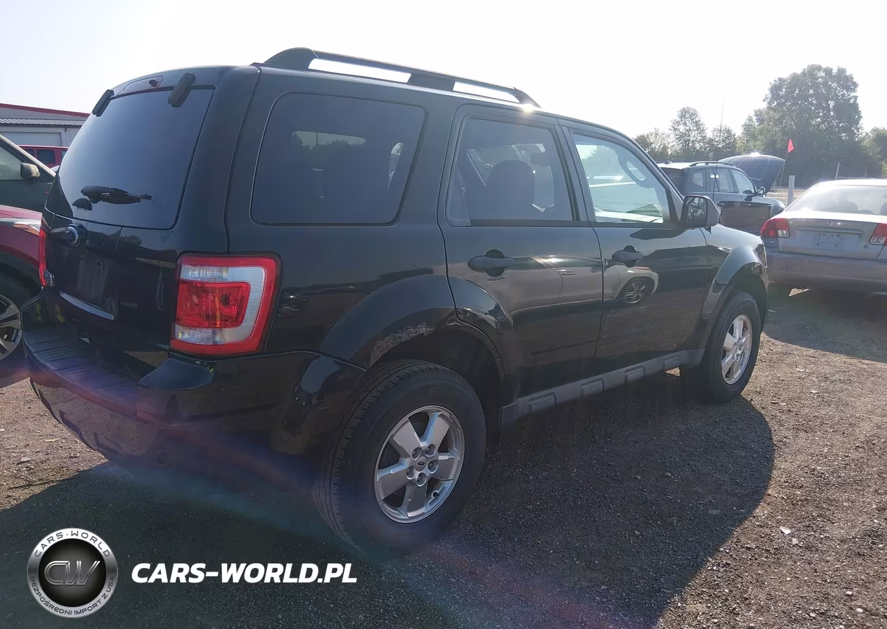 2011 Ford Escape Xlt VIN:1FMCU0D75BKC28877 - 4
