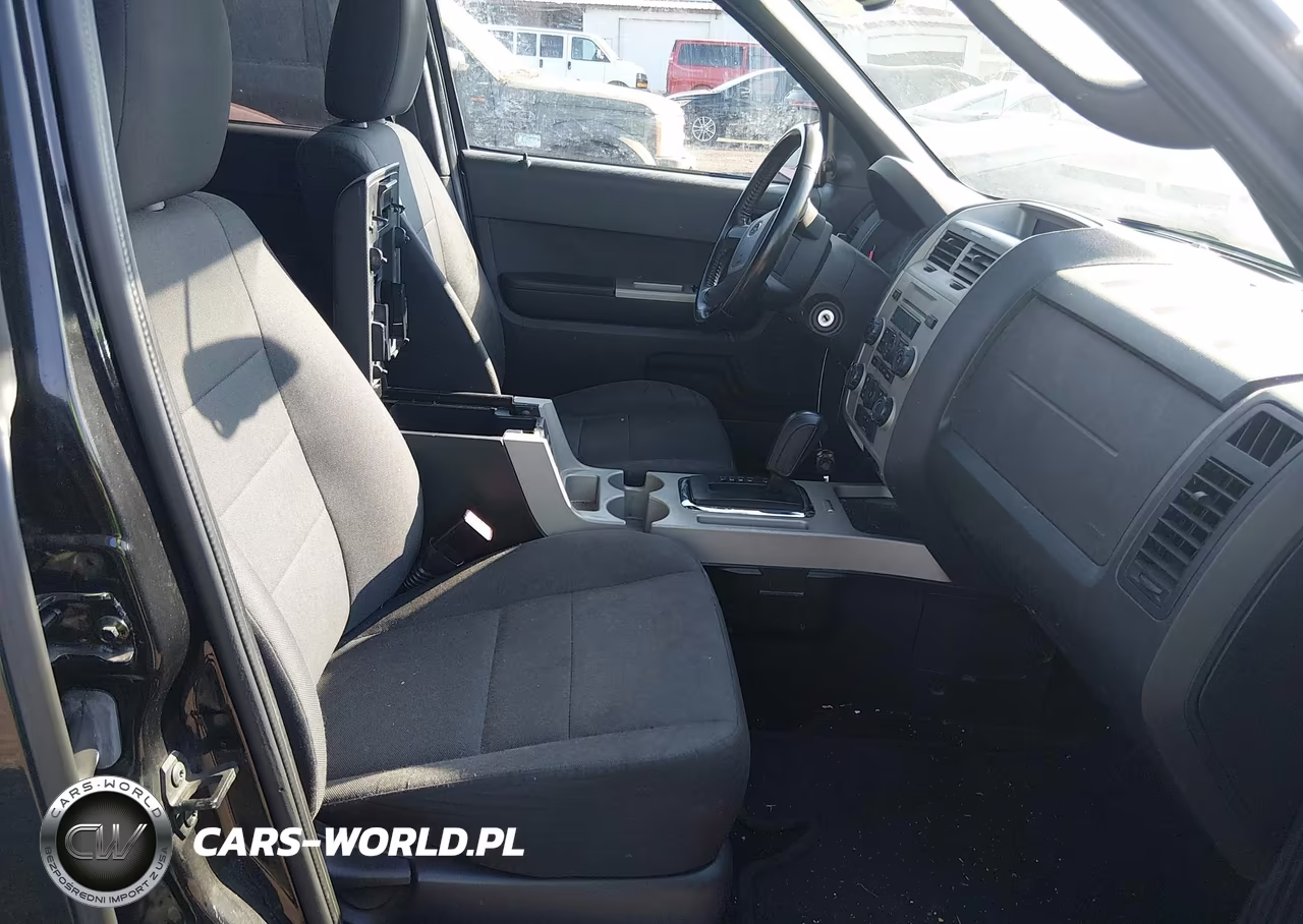 2011 Ford Escape Xlt VIN:1FMCU0D75BKC28877 - 5