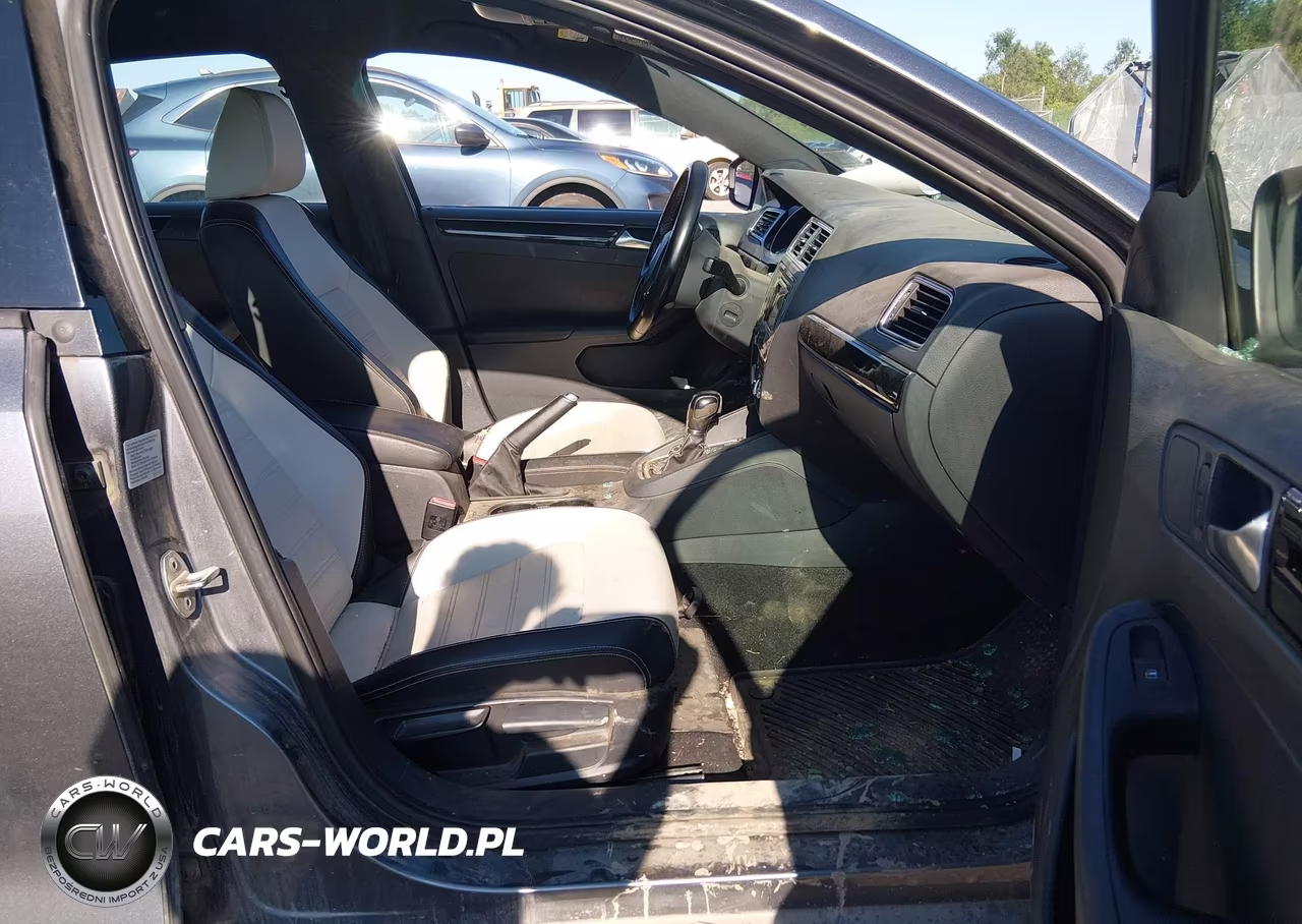 2015 Volkswagen Jetta 1.8T Sport VIN:3VWD17AJ6FM345051 - 5