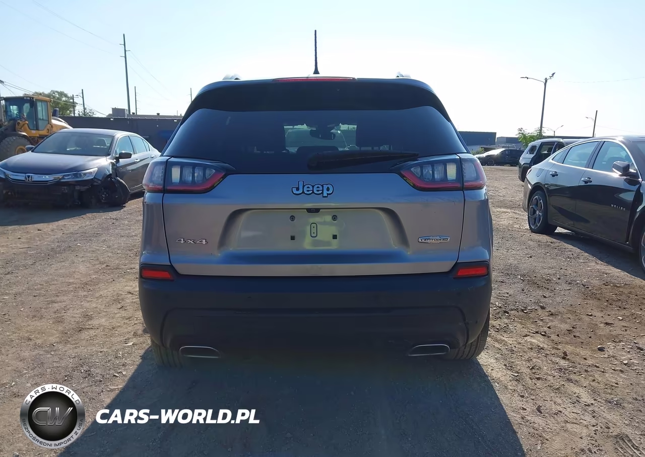 2021 Jeep Cherokee Latitude Lux 4X4 VIN:1C4PJMMX5MD160271 - 16