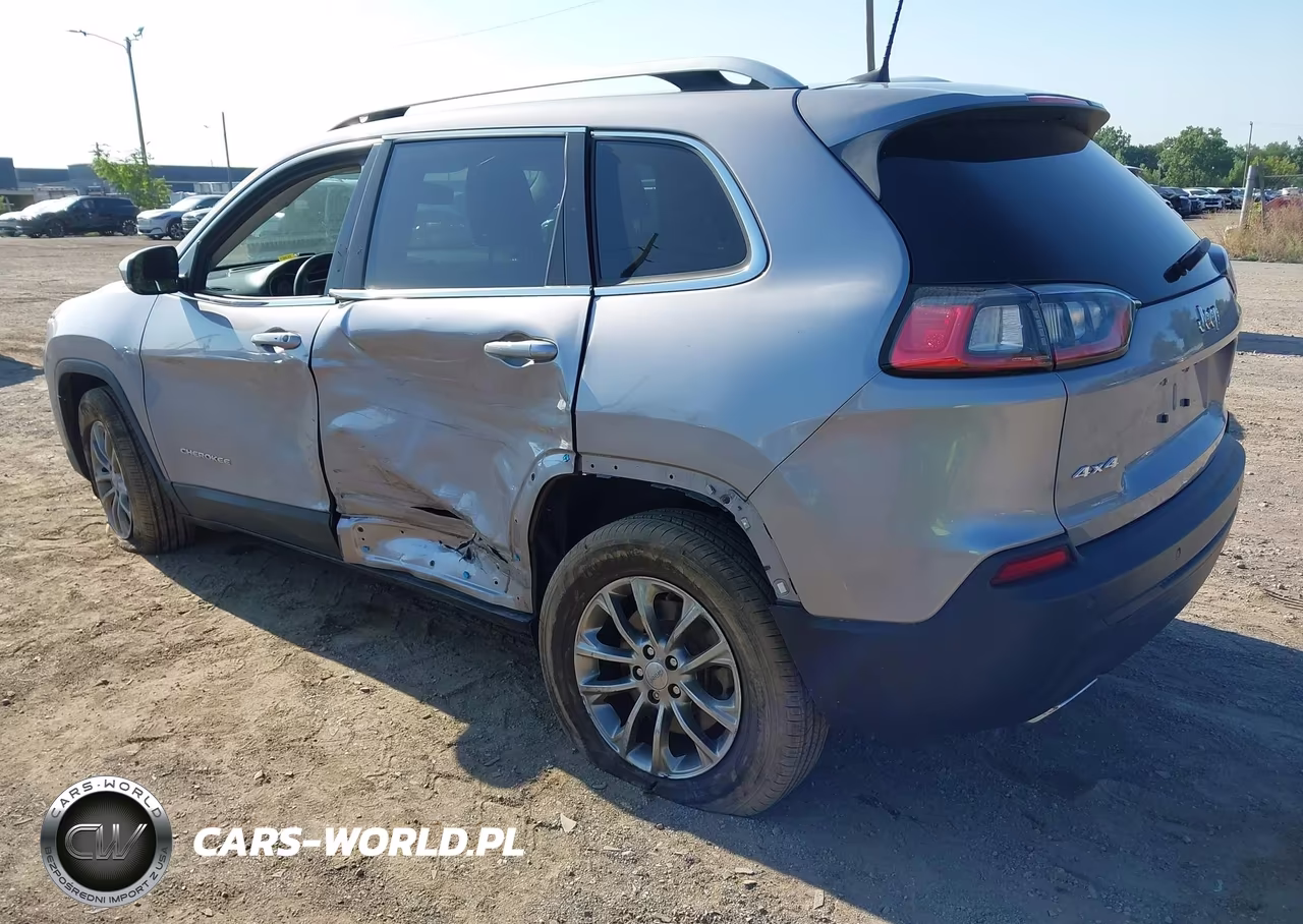 2021 Jeep Cherokee Latitude Lux 4X4 VIN:1C4PJMMX5MD160271 - 3