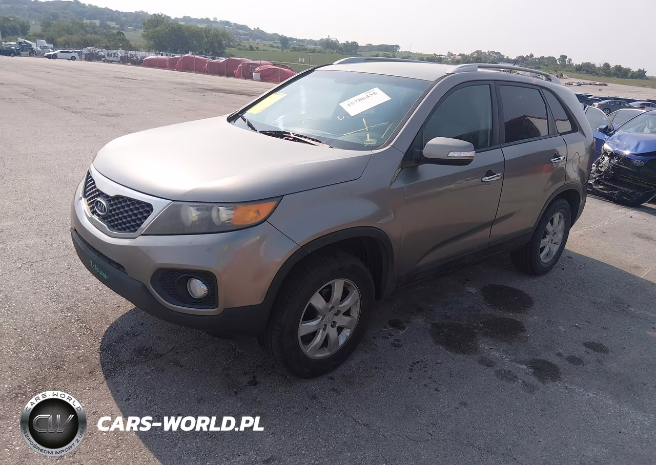 2011 Kia Sorento Lx VIN:5XYKT3A11BG096789 - 2