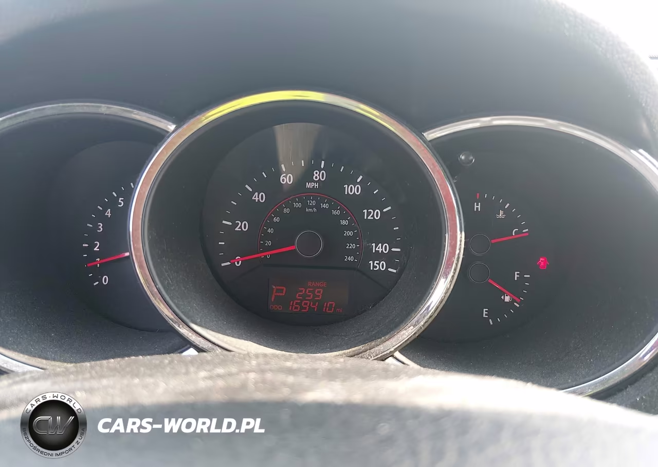 2011 Kia Sorento Lx VIN:5XYKT3A11BG096789 - 7