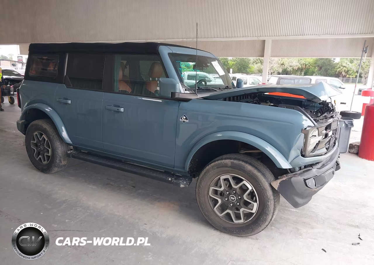 2021 Ford Bronco Outer Banks