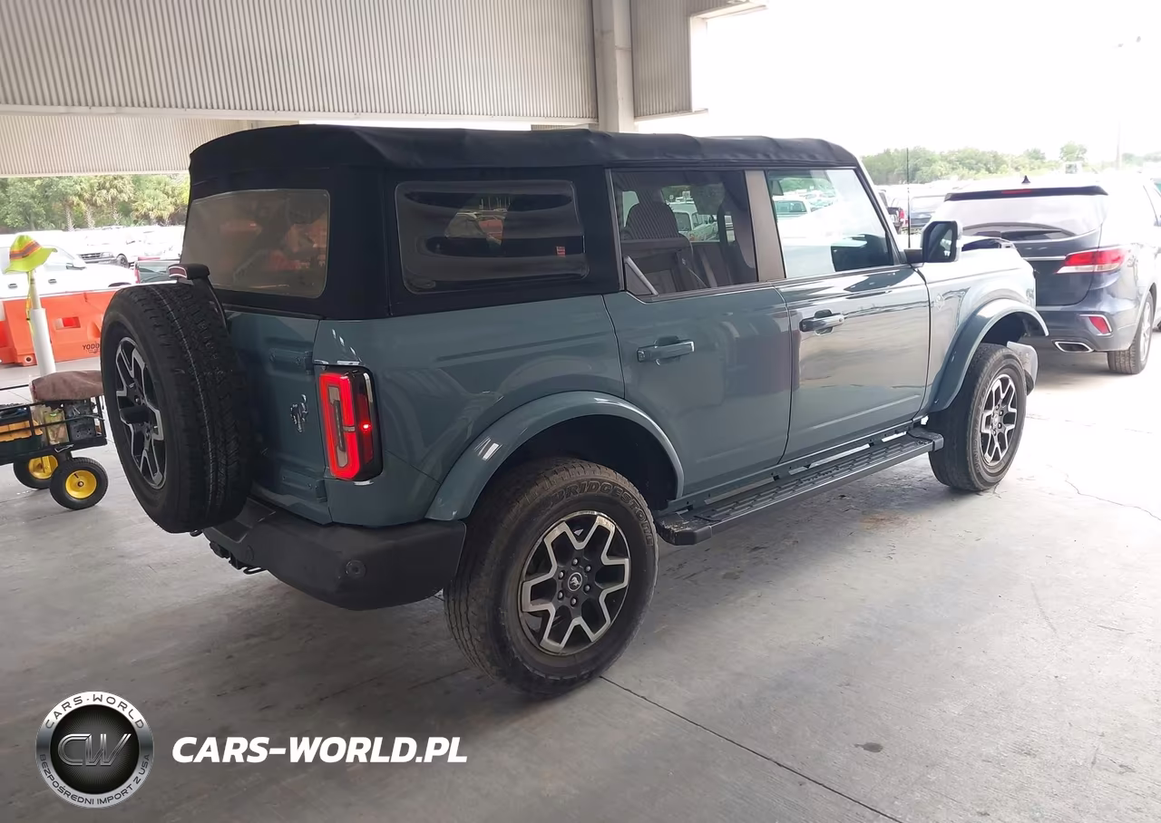 2021 Ford Bronco Outer Banks VIN:1FMDE5BH1MLB04614 - 4