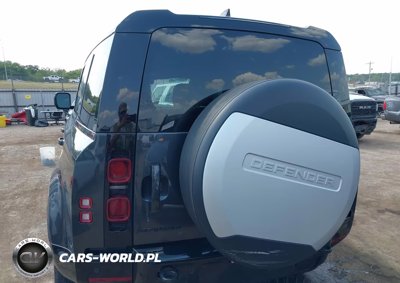 2024 Land Rover Defender 110 P400 X-Dynamic Se VIN:SALE27EU0R2339310 - 17