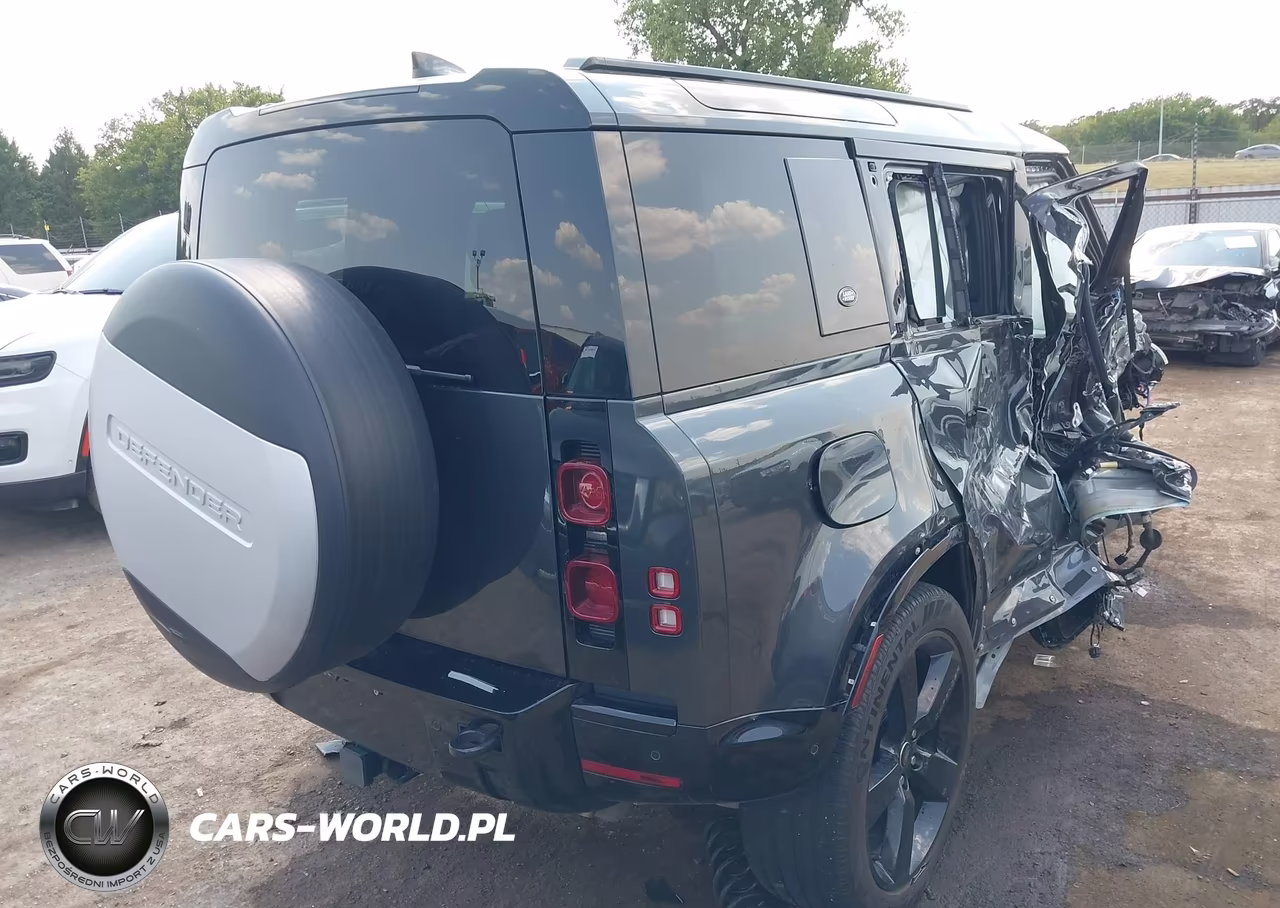 2024 Land Rover Defender 110 P400 X-Dynamic Se VIN:SALE27EU0R2339310 - 4