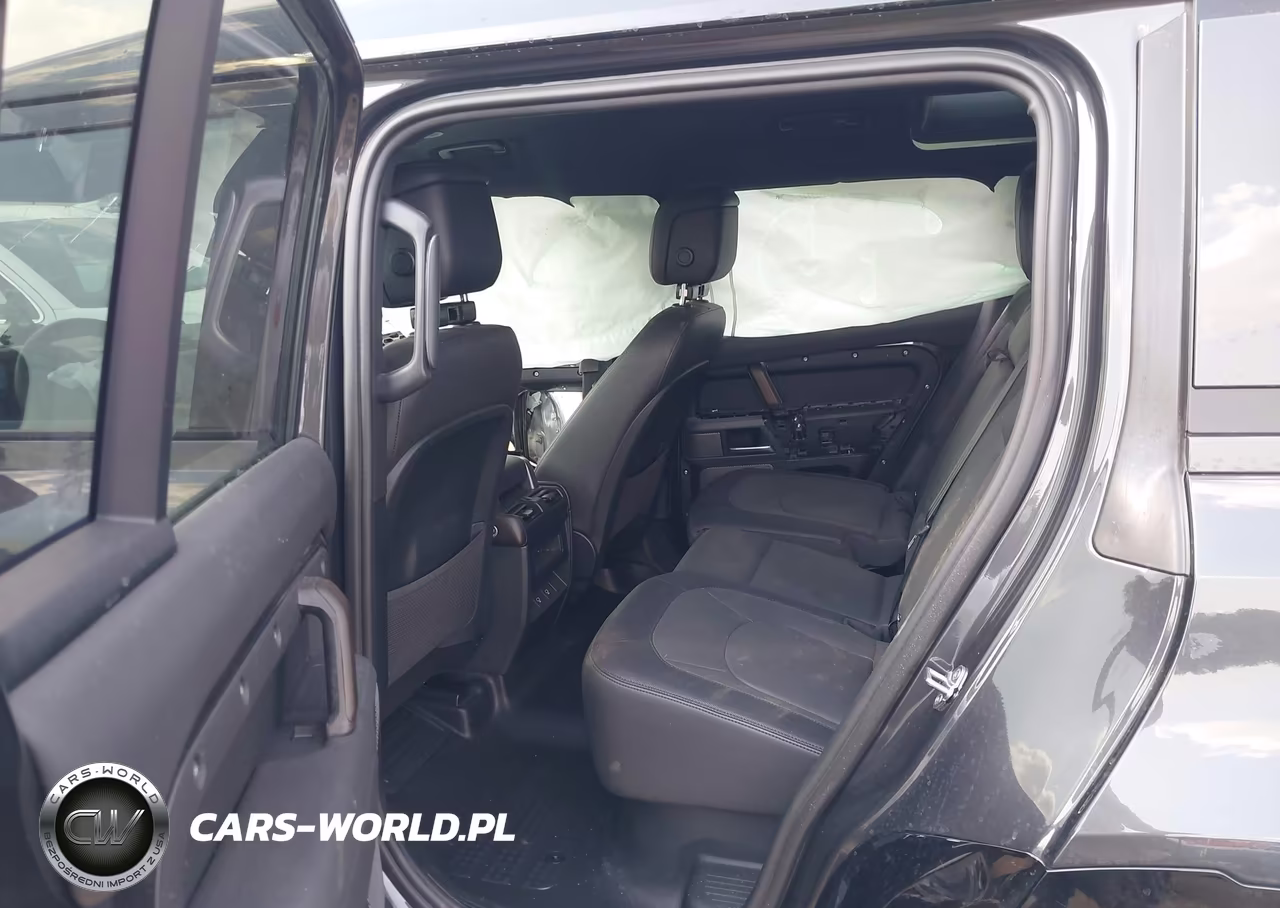 2024 Land Rover Defender 110 P400 X-Dynamic Se VIN:SALE27EU0R2339310 - 8