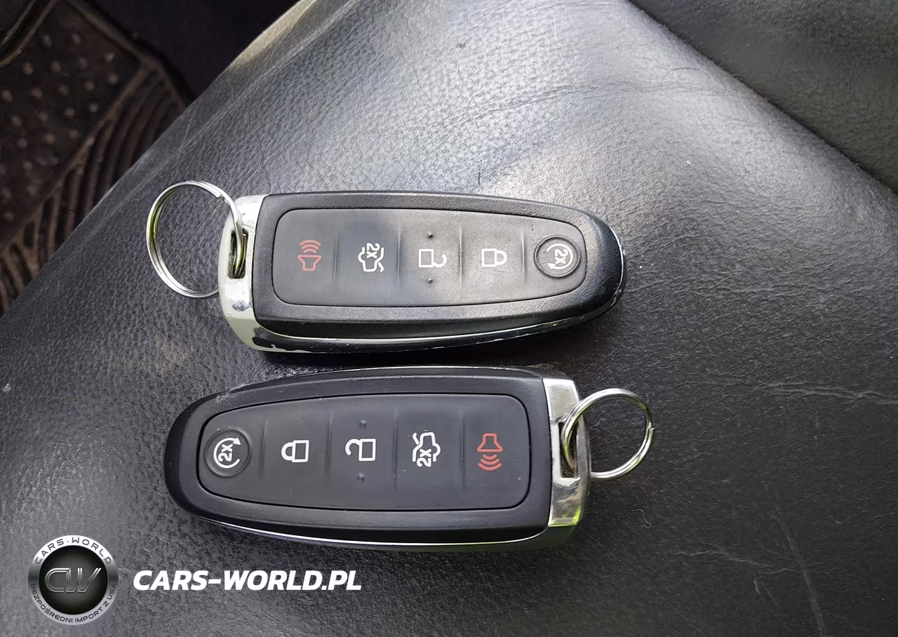 2015 Ford Escape Titanium VIN:1FMCU9JX0FUC62129 - 11