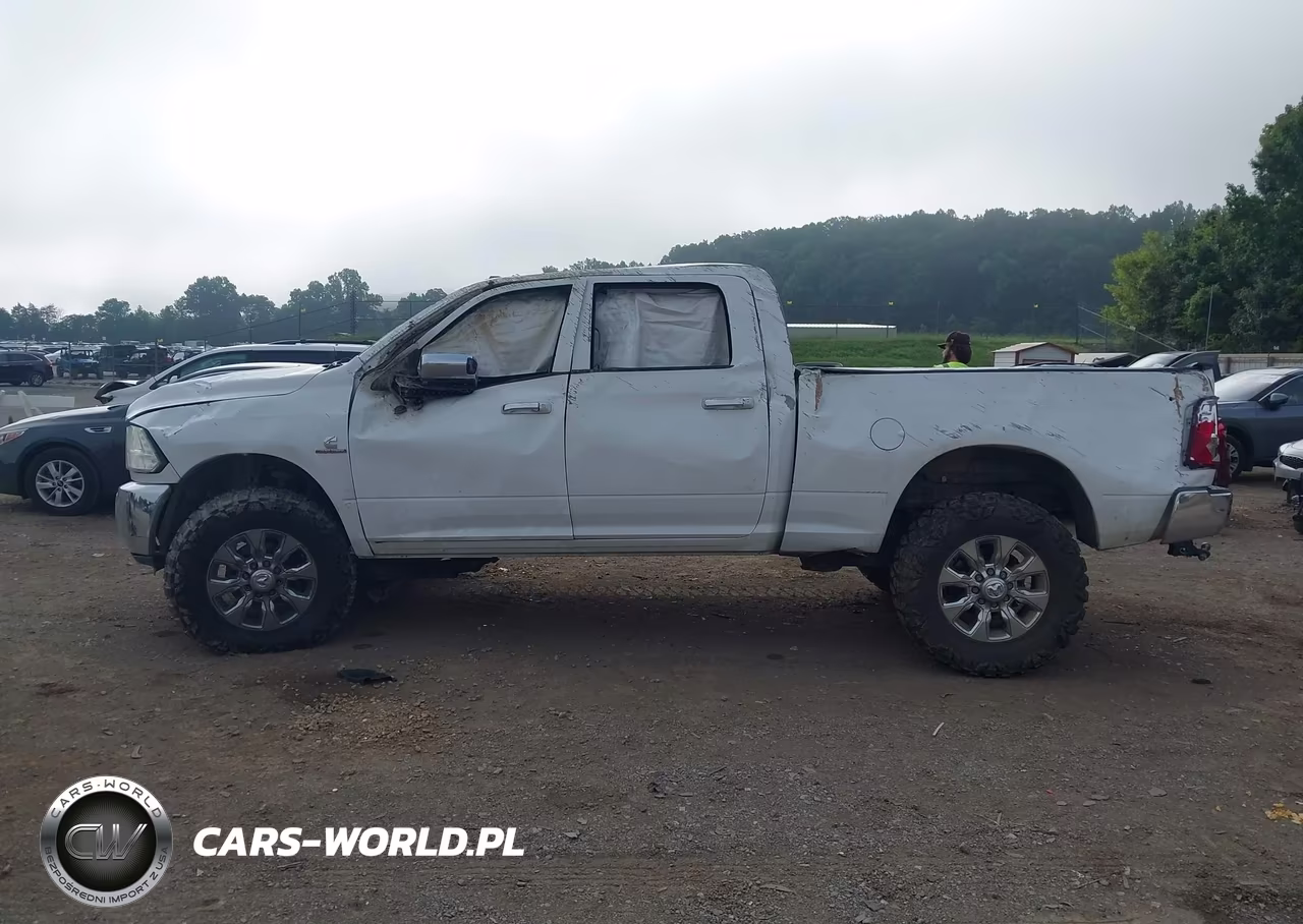2015 Ram 2500 Slt VIN:3C6UR5DL8FG520287 - 13