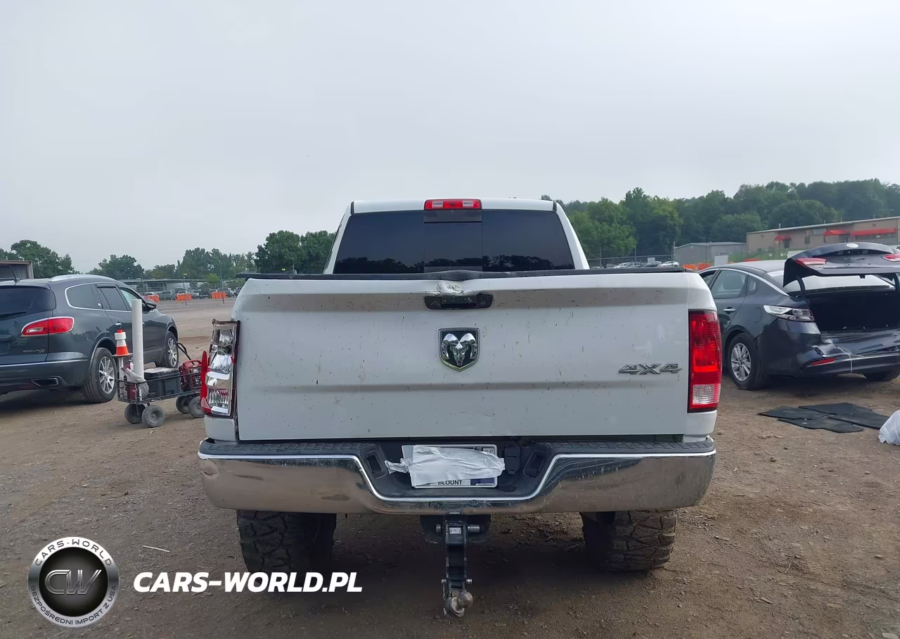 2015 Ram 2500 Slt VIN:3C6UR5DL8FG520287 - 15
