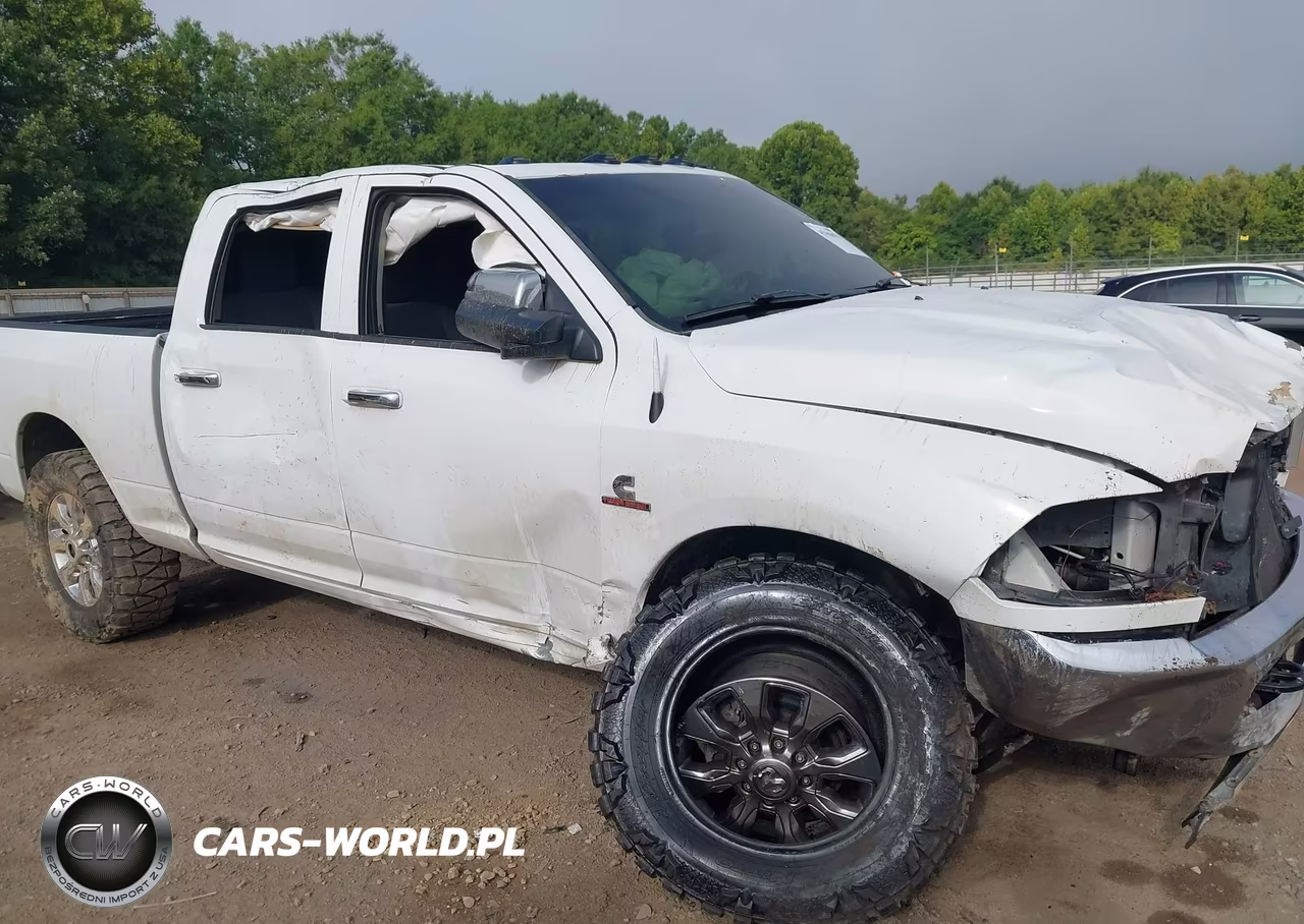 2015 Ram 2500 Slt VIN:3C6UR5DL8FG520287 - 17