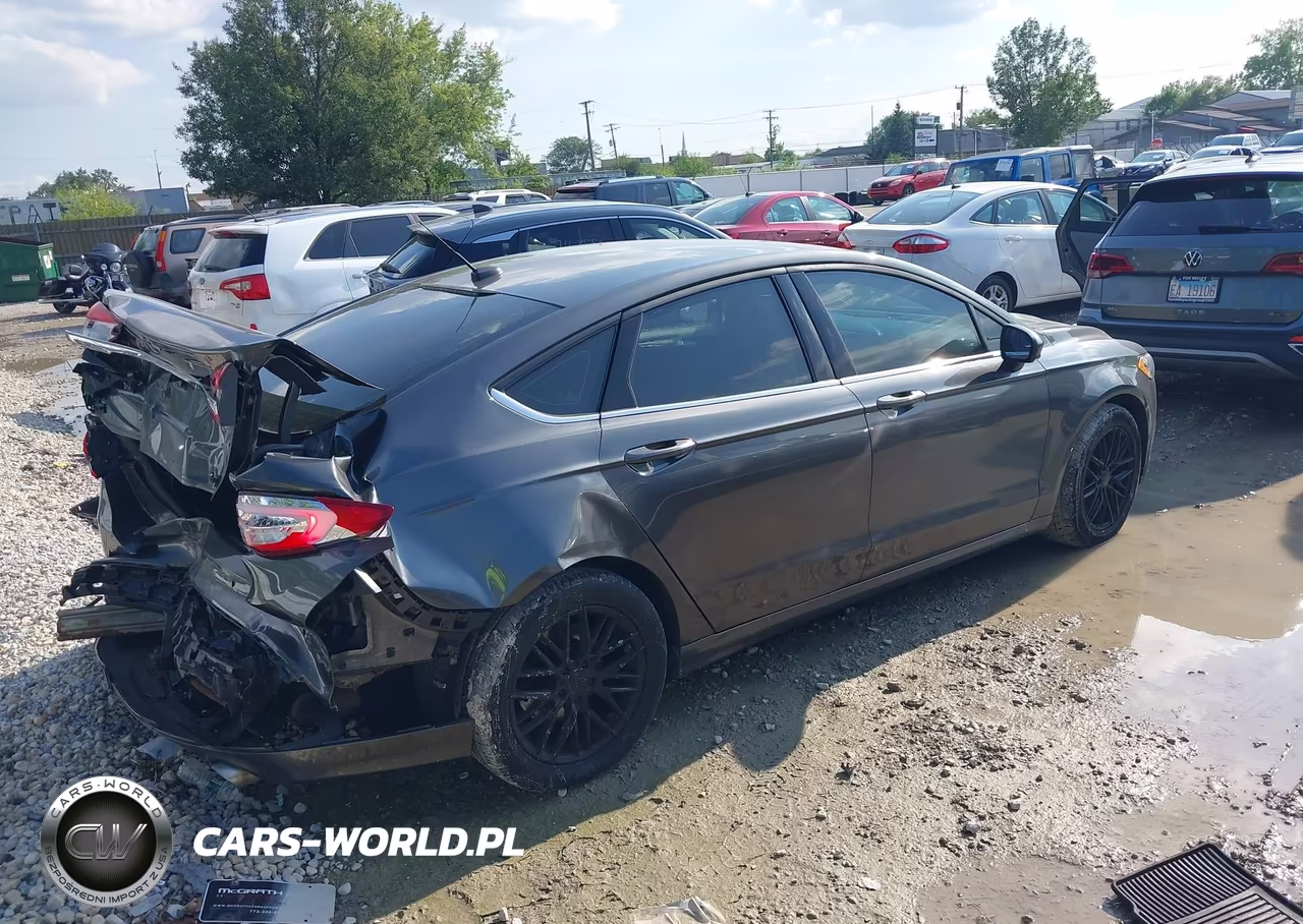 2017 Ford Fusion Se VIN:3FA6P0H74HR164957 - 4