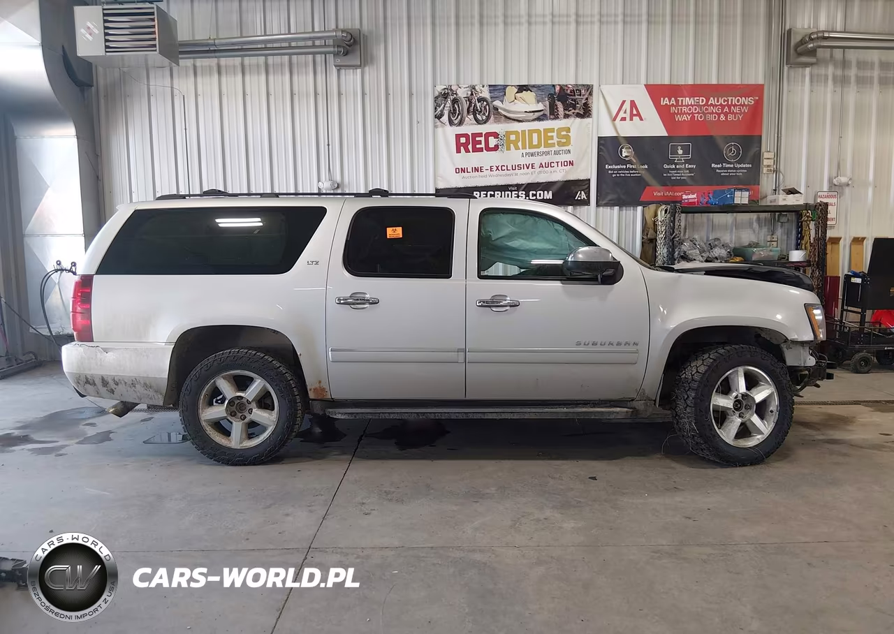 2010 Chevrolet Suburban 1500 Ltz VIN:1GNUKKE34AR169730 - 14