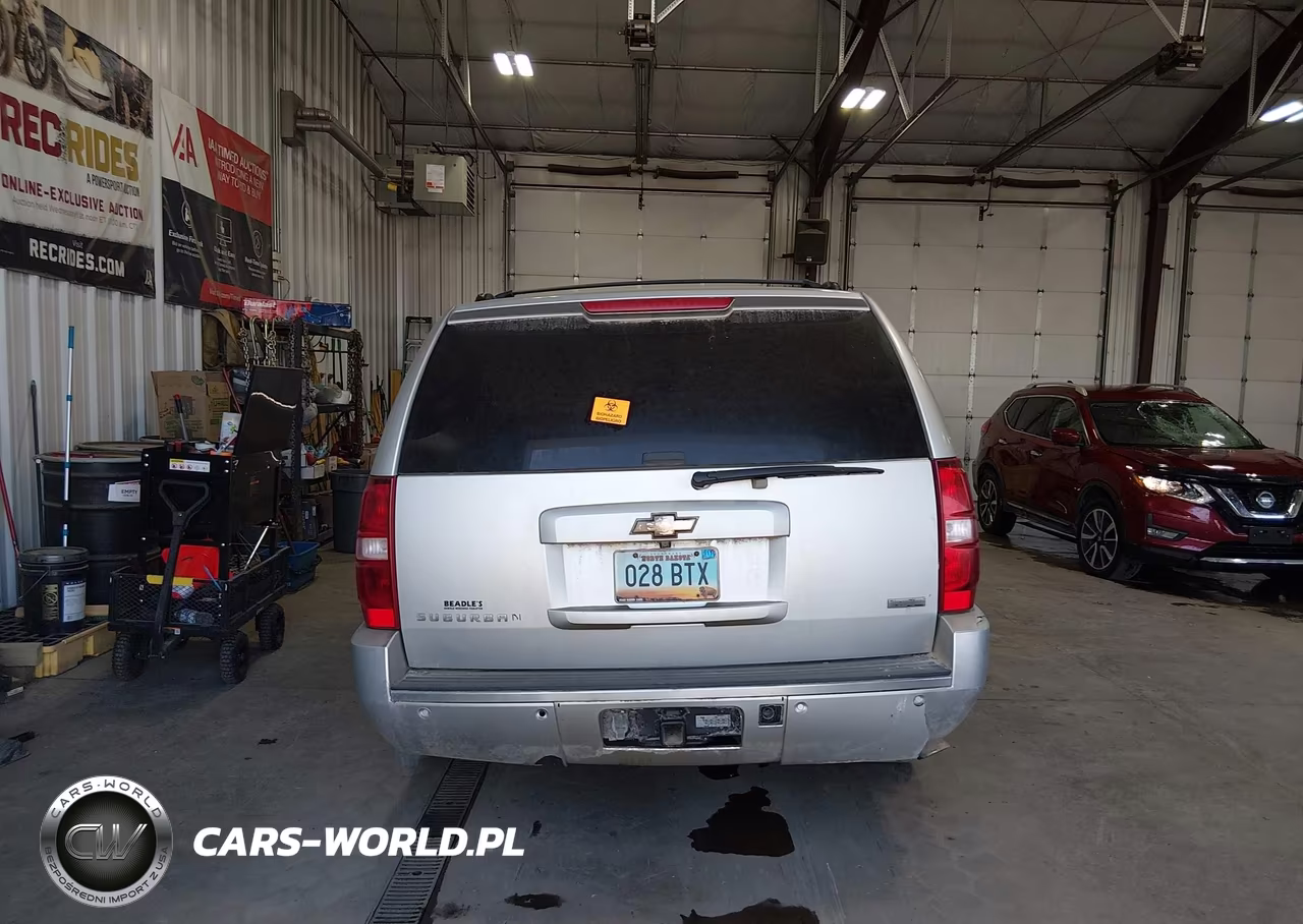 2010 Chevrolet Suburban 1500 Ltz VIN:1GNUKKE34AR169730 - 17