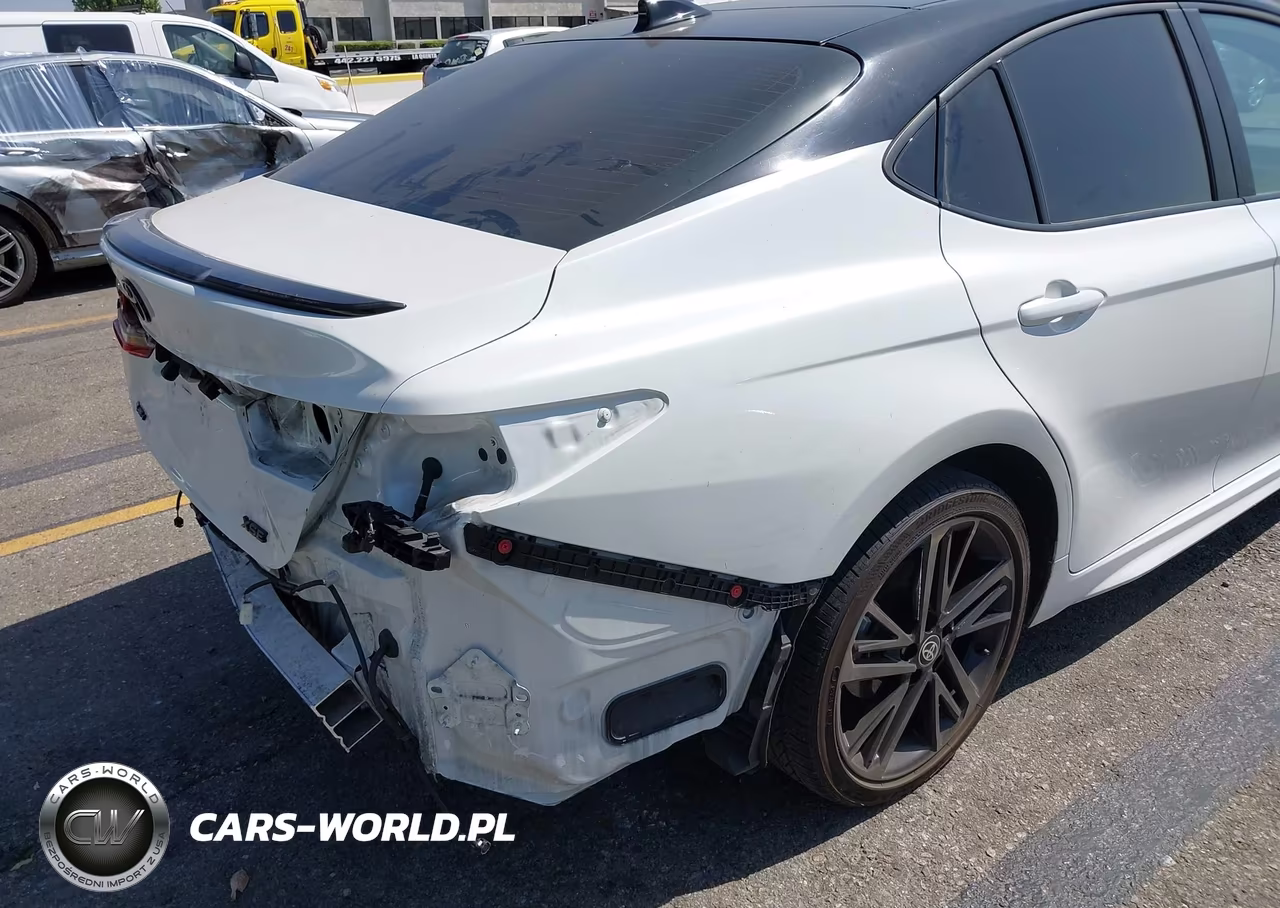 2025 Toyota Camry Xse VIN:4T1DAACK6SU105098 - 18