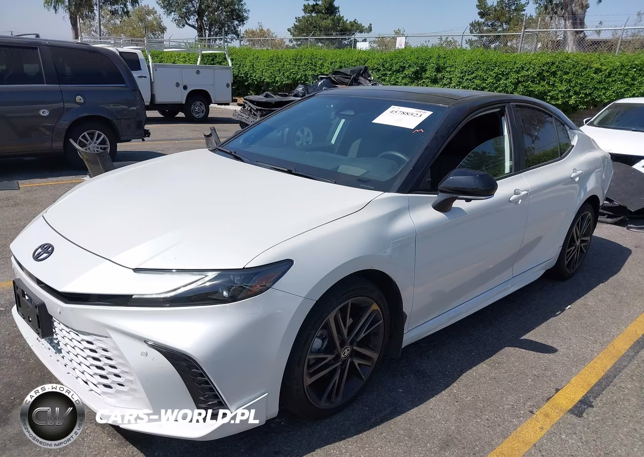 2025 Toyota Camry Xse VIN:4T1DAACK6SU105098 - 2
