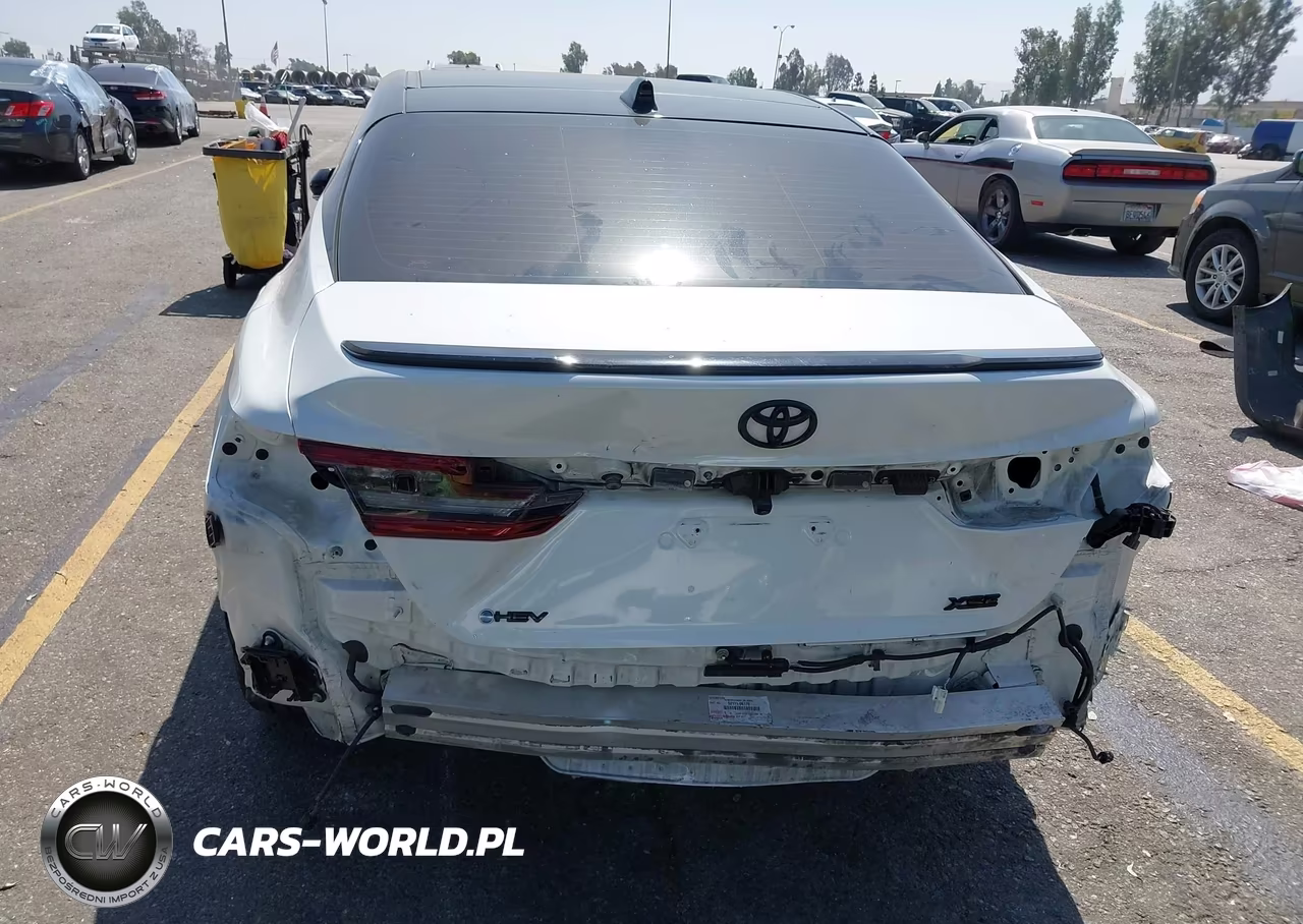 2025 Toyota Camry Xse VIN:4T1DAACK6SU105098 - 6