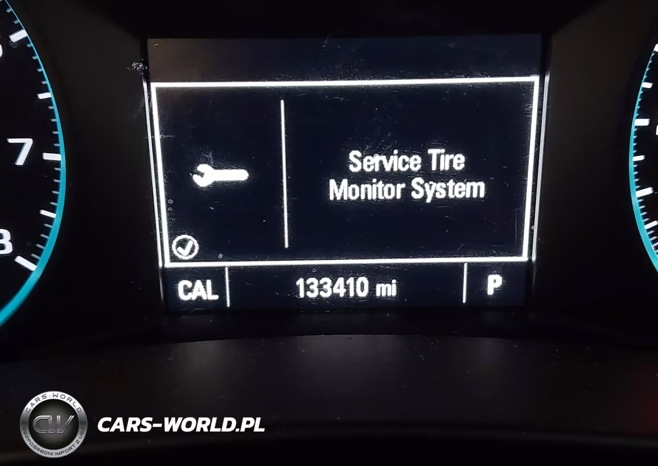 2018 Chevrolet Equinox Lt VIN:3GNAXJEV2JS590956 - 15