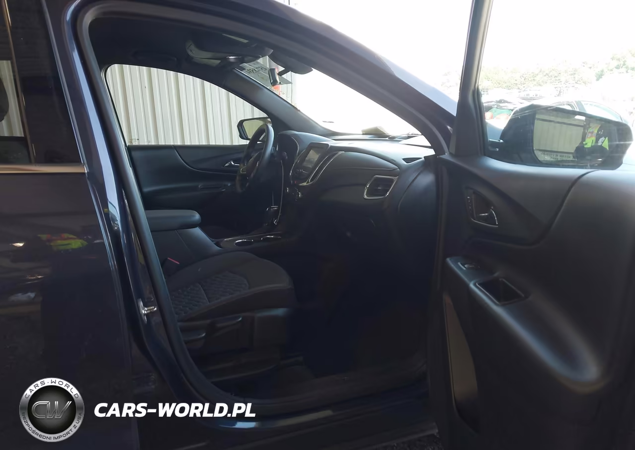 2018 Chevrolet Equinox Lt VIN:3GNAXJEV2JS590956 - 5