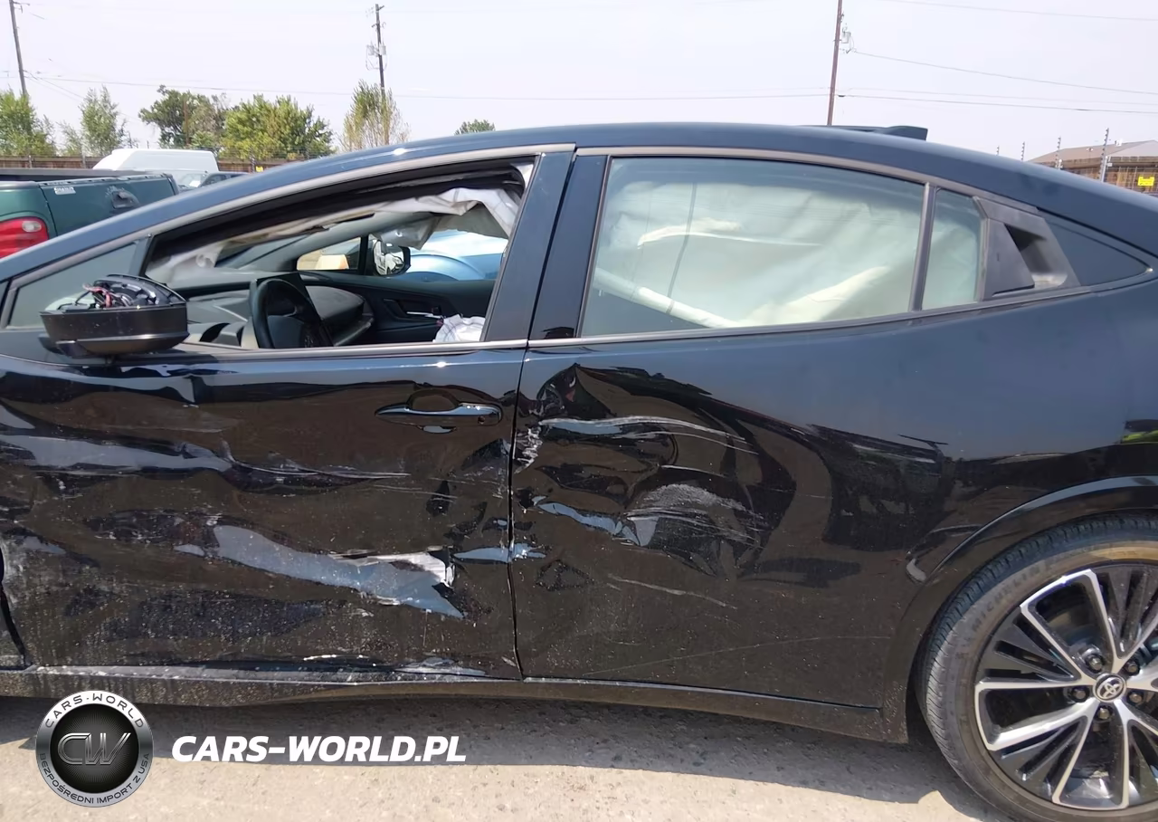 2023 Toyota Prius Xle VIN:JTDACAAU7P3012285 - 14