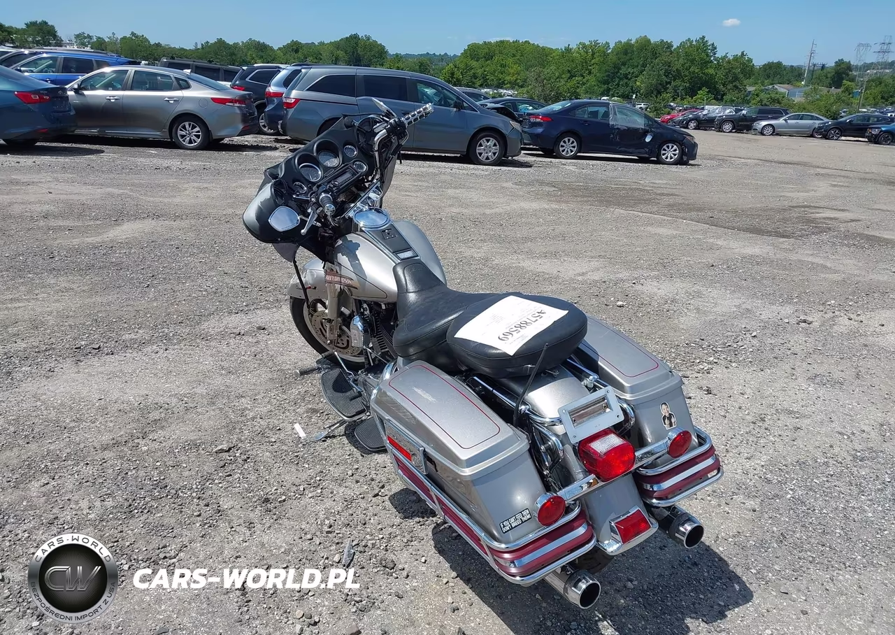 2007 Harley-Davidson Flht Classic VIN:1HD1FF4107Y642575 - 3