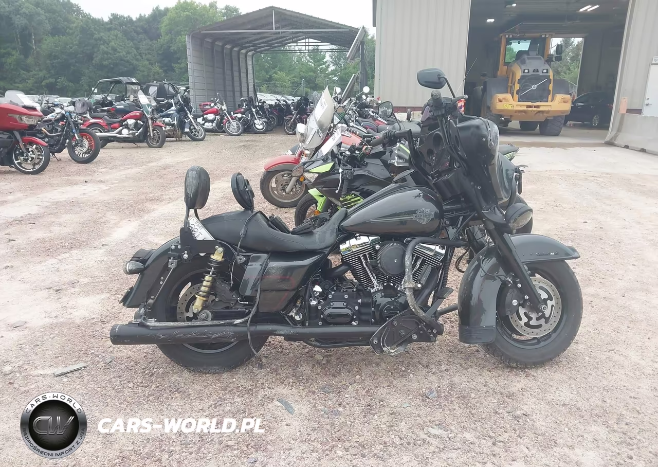 2008 Harley-Davidson Flhtcui VIN:1HD1FC4188Y609355 - 12
