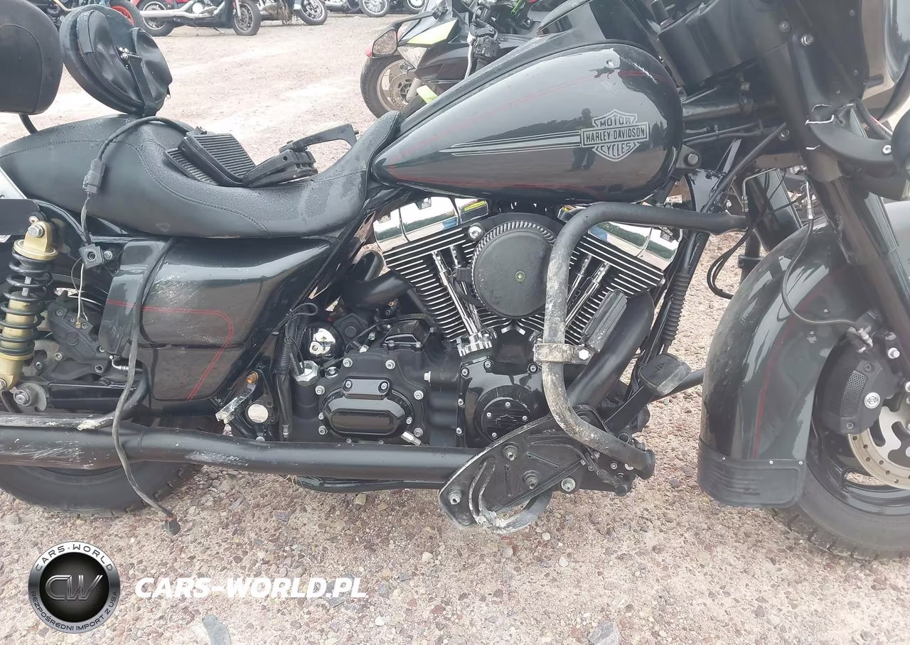 2008 Harley-Davidson Flhtcui VIN:1HD1FC4188Y609355 - 8